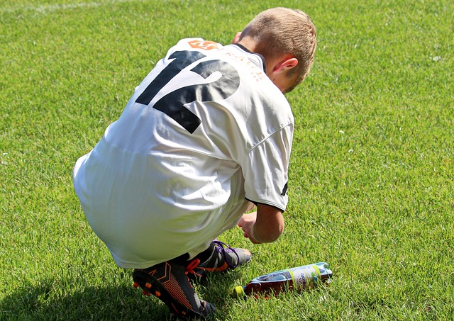 孩子参加足 孩子参加足