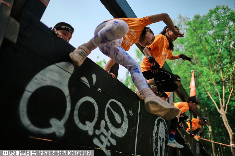 成为全球瞩 成为全球瞩