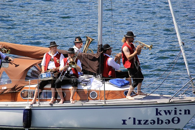 雷霆崛起的 雷霆崛起的